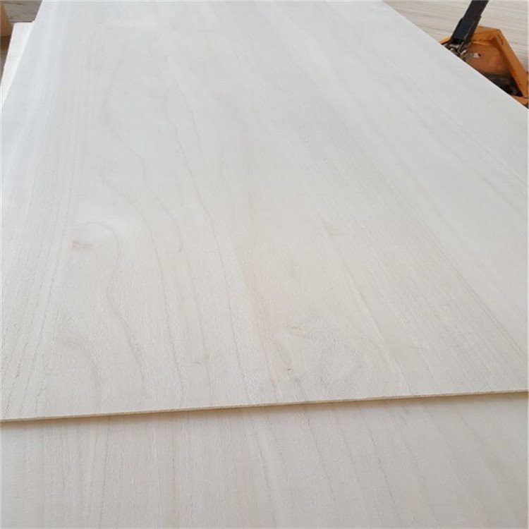 Tauler de Paulownia sòlid 2*4