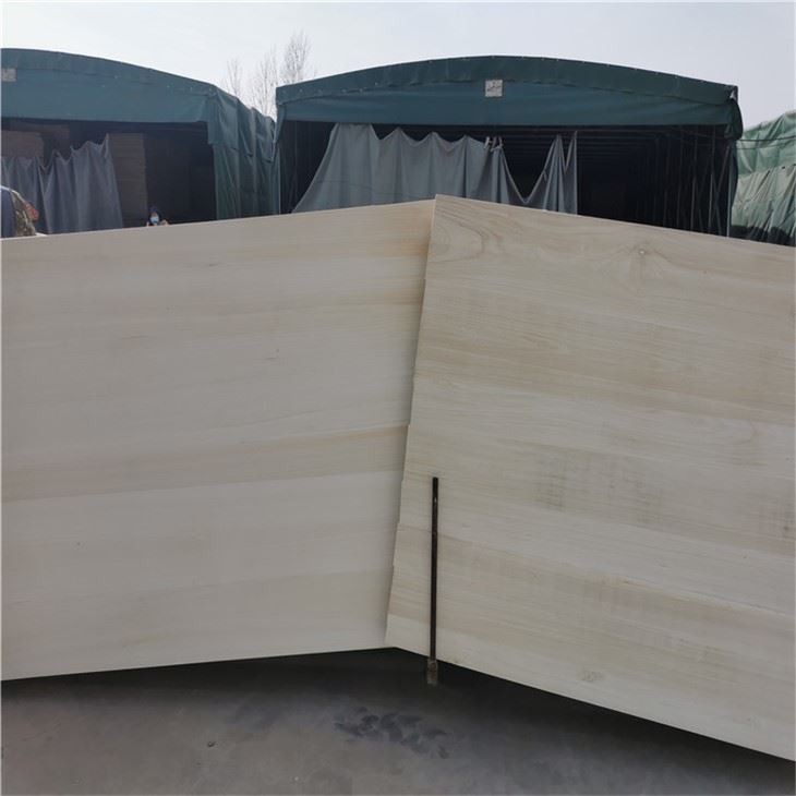 Fusta de paulownia de 18 mm