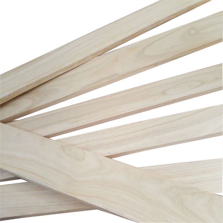 Cintes de fusta massissa de paulownia