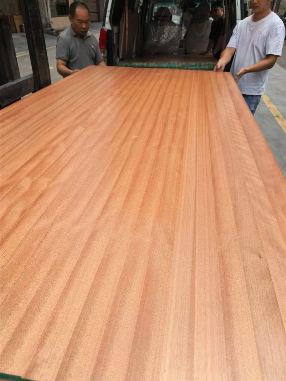 Okoume Hardwood Solid Timber Boards factory